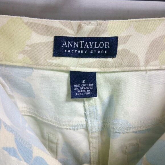 Ann Taylor Women's Size 10 Floral A-Line Skirt - Picture 7 of 7